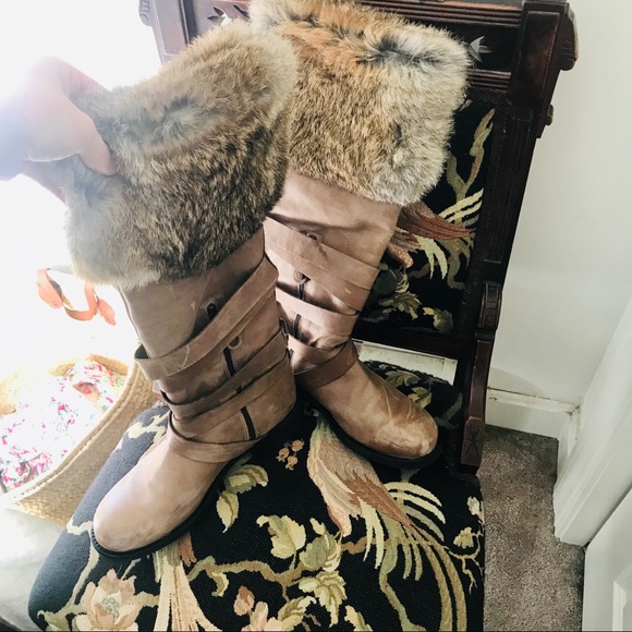 Fabianelli Fur Trim Boots - Picture 5 of 8